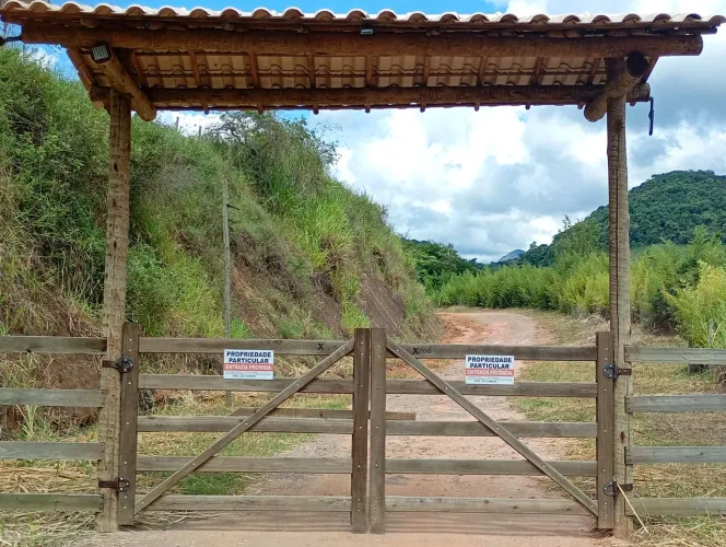 Terreno para Sítio no Condomínio Bom Retiro