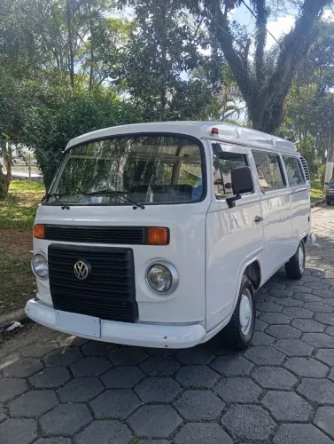 Volkswagen Kombi Standard 1.4 MI Total Flex 8V 2010