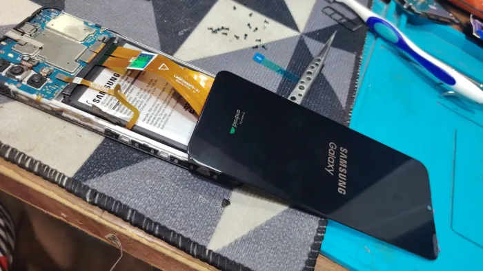 Celular reposição de peças