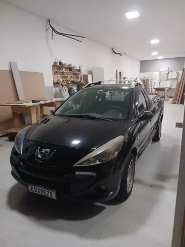 Peugeot Hoggar XR 1.4 Flex 8V 2P 2011