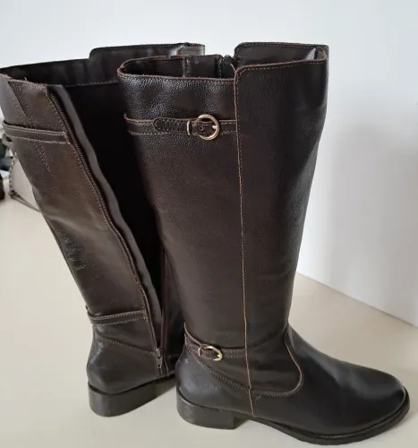 BOTA MONTARIA