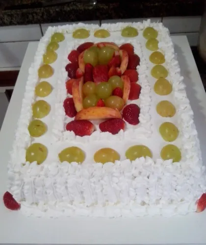 Torta de Frutas - Classica dos aniversários 