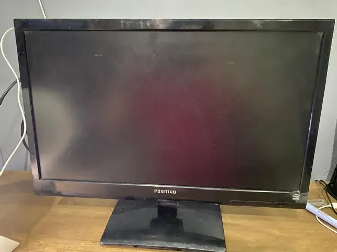 Monitor Positivo E2241VX - Com Defeito - Leia a Descrição