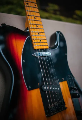 Guitarra Telecaster Seven Sunburst