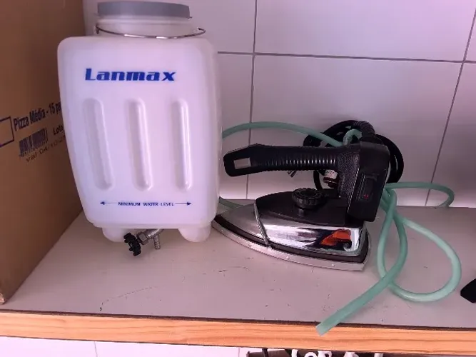 Ferro Lanmax 94A Passar Roupas A Vapor Industrial 1000 Watts