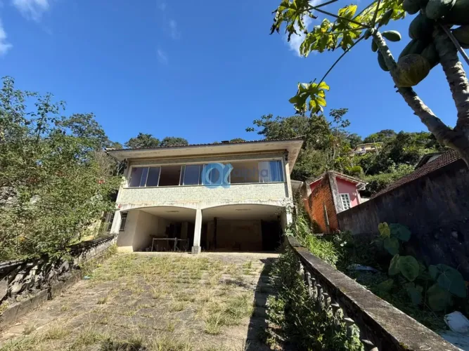 Excelente Imóvel A Venda - Localização privilegiada - Q. Ingelhein - Petrópolis/RJ