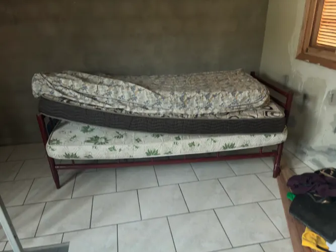 Cama solteiro