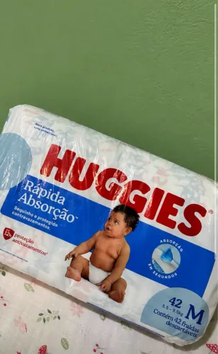 Fralda Huggies M