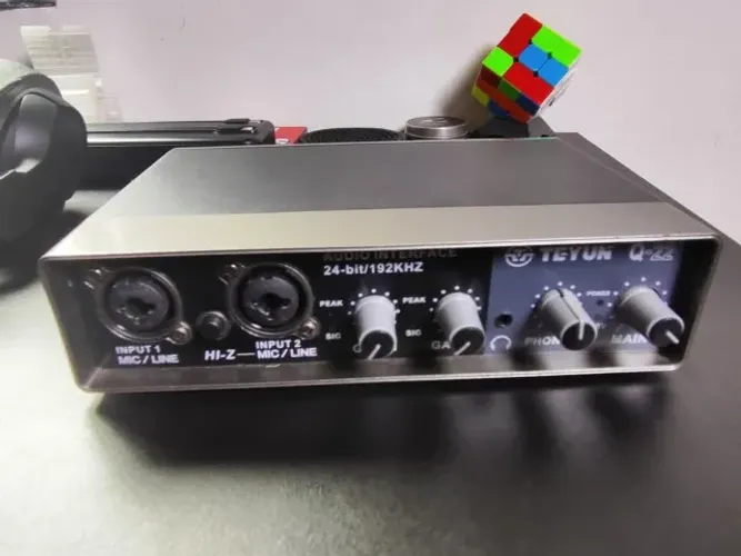 Interface de Áudio Teyun Q22