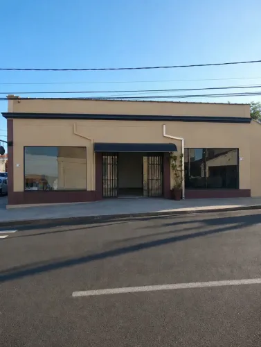 Ponto Comercial para locação 145m² - Vila Carmelo - Botucatu - SP
