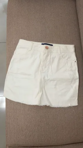 Várias roupas femininas novas e usadas em excelente condições
