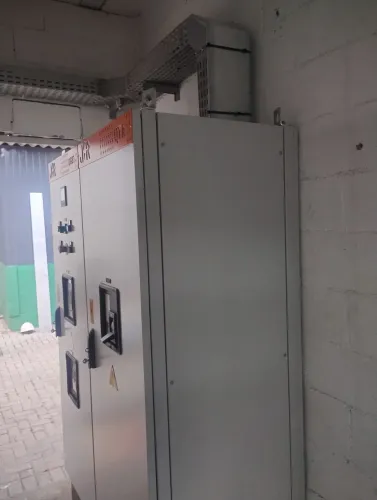 Eletricista de Alta tensão 