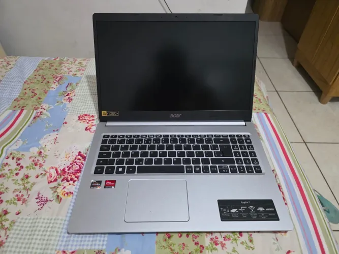 Vendo esse notebook novo ainda tá na garantia top top