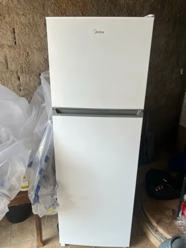 Geladeira/Refrigerador Midea Cycle Defrost Duplex Branco 294L - Semi nova
