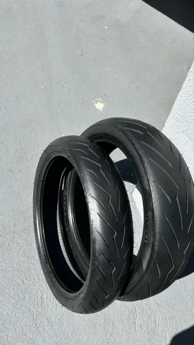 Par de pneus de moto Diablo russo 3: 140/70-17 + 110/70-17 - aro 17