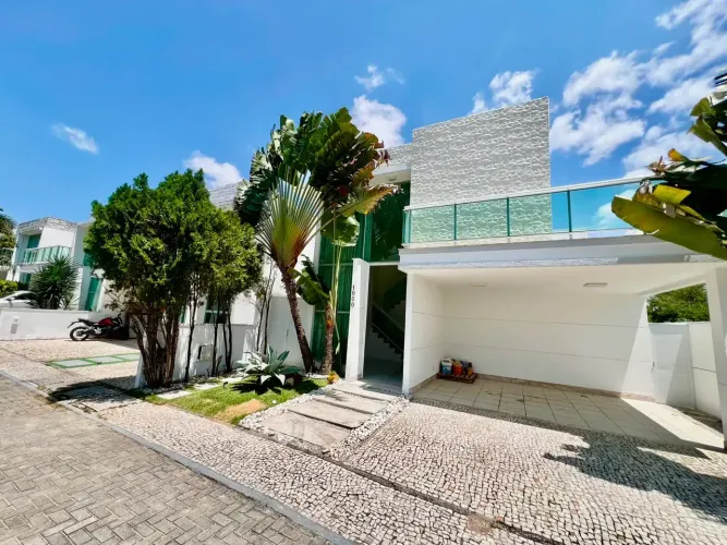 Casa à Venda em José de Alencar Fortaleza | 320m² | 3 Suítes | Condomínio