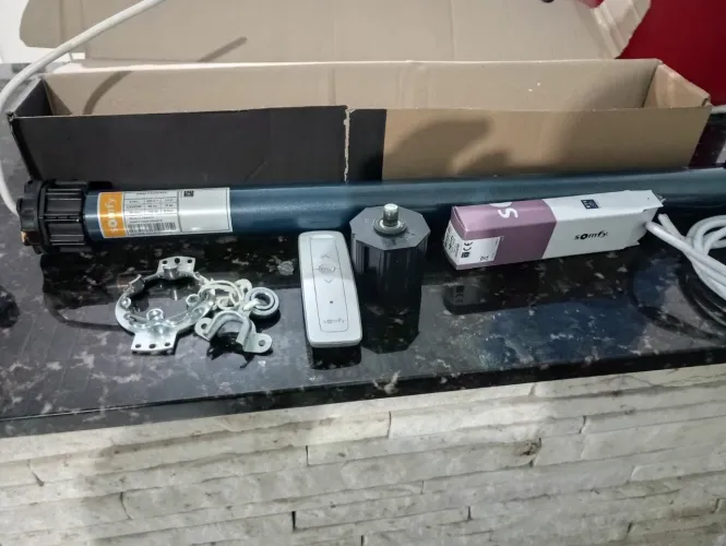 Motor para persiana Somfy Oximo RTS 220 volts