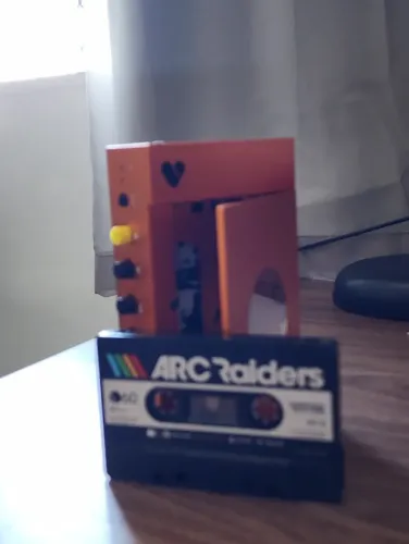 We Are Rewind - Toca-fitas E Gravador Portátil Bluetooth