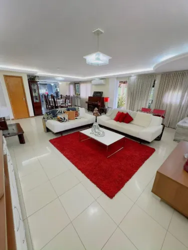 Triplex 398m² c/ 5 Suítes Master Modulados e Climatizado no Moradas do Parque Laranjeiras