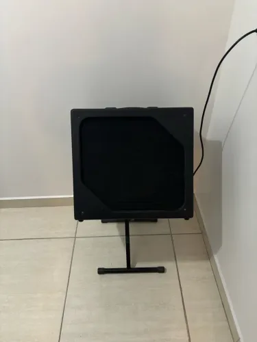 Amplificador Voxstorm 80 Rms