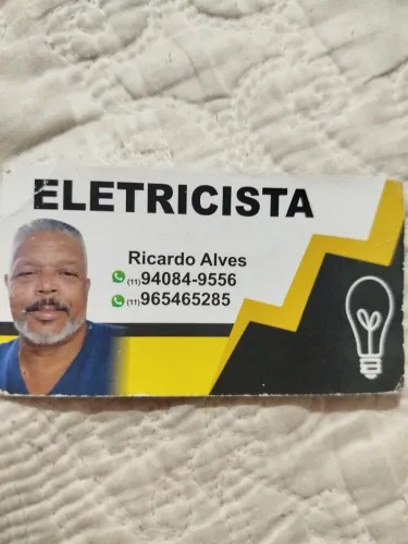 Eletricista marido de aluguel 