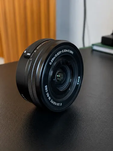 Lente Sony E PZ 16-50mm f/3.5-5.6 OSS | Estado nova