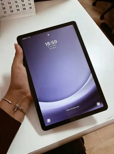 Tablet Samsung A9+