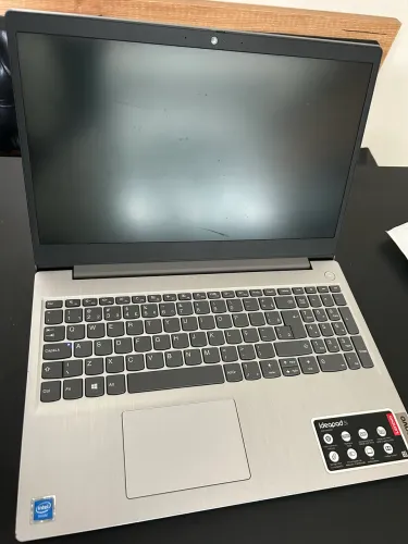 Notebook Lenovo IdeaPad 3 + Kit Teclado e Mouse Sem Fio