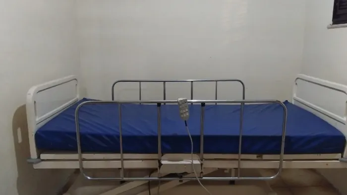 CAMA HOSPITALAR ELETRICA