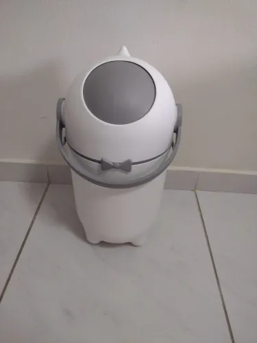 Lixeira Antiodor para fraldas