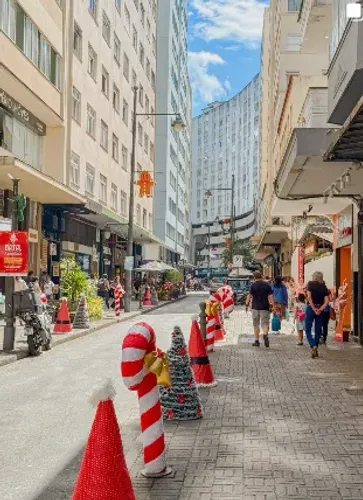 CENTRO PETRÓPOLIS APARTAMENTO Conjugado R 16 DE MARÇO Quarto Sala Conjugado Oportunidade