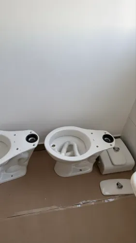 Vaso Sanitário Deca com Caixa Acoplada - Excelente Estado