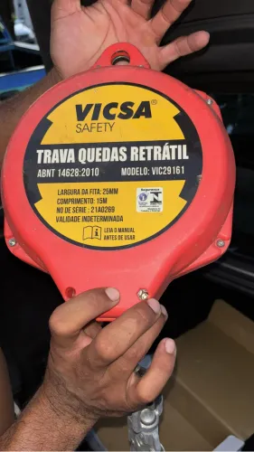 Trava queda retrátil de 15 metros