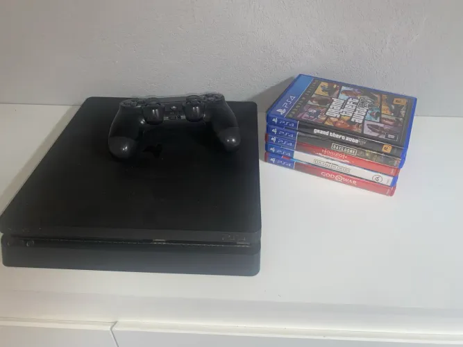 Ps4 slim