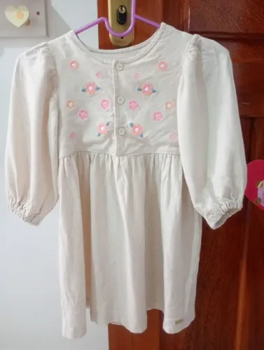 Vestido de linho infantil 