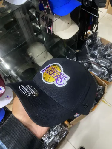 Boné Lakers