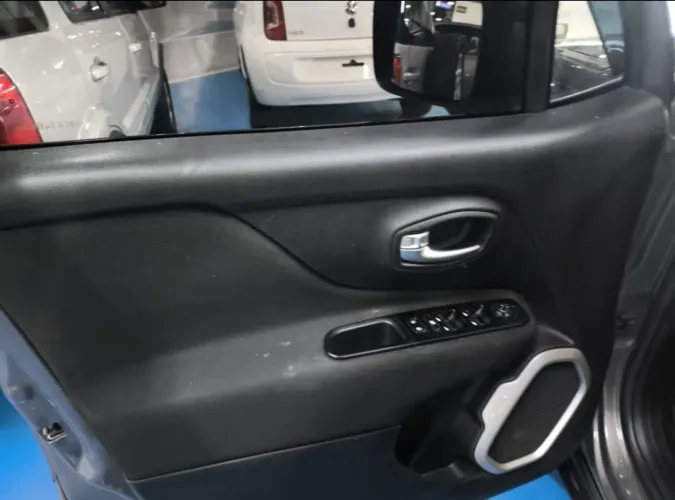 Jeep Renegade STD 1.8 4X2 Flex 16V AUT 2021