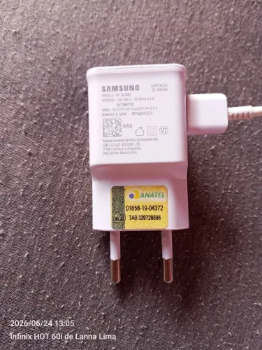 Carregador original da Samsung seminovo 