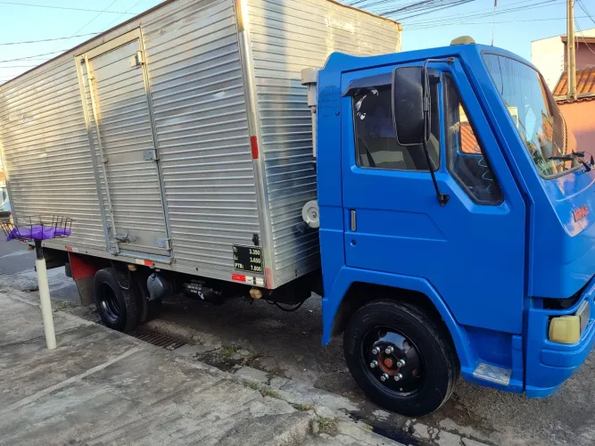 Caminhão 3/4