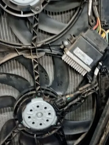 Radiadores condensadores ventoinhas