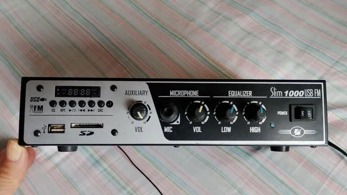 RECEIVER PARA SOM AMBIENTE