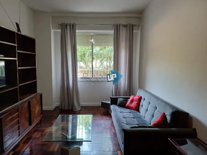 Apartamento de 3 quartos no Flamengo