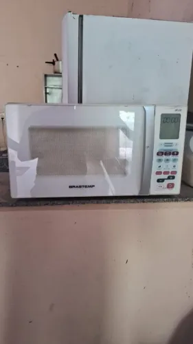 Microondas Brastemp 30 litros R$ 320 Número de whatsapp *