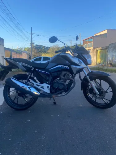 Honda CG Titan 160 2022 - Cinza Metálico | Único Dono
