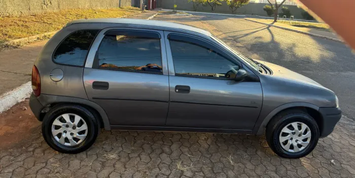 Chevrolet Corsa GL 1.6 MPFI / 1.4 EFI 2P E 4P 1996