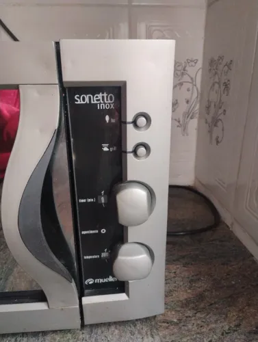 Forno elétrico sonetto inox 35 litros , função grill ótimo estado.
