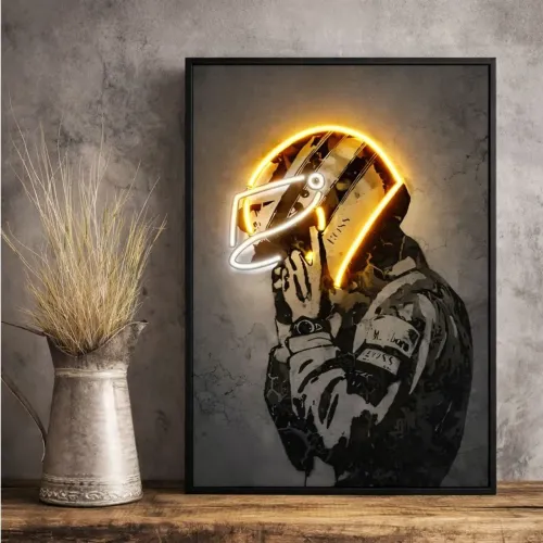 Quadro Tela Decorativa Ayrton Senna F1 Corrida Capacete Fórmula 1 4k Full HD