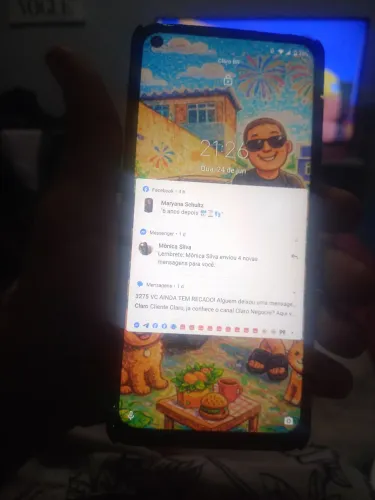 Celular moto g9
