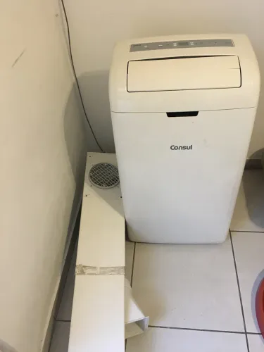 Ar condicionado cônsul portátil