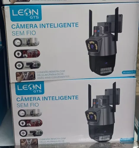 Camera Wifi com 2 lentes